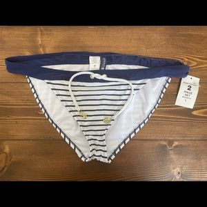 NWT women’s large Sperry navy and white bathing suit bottoms